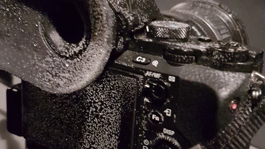 northern lights photography tips frozen camera