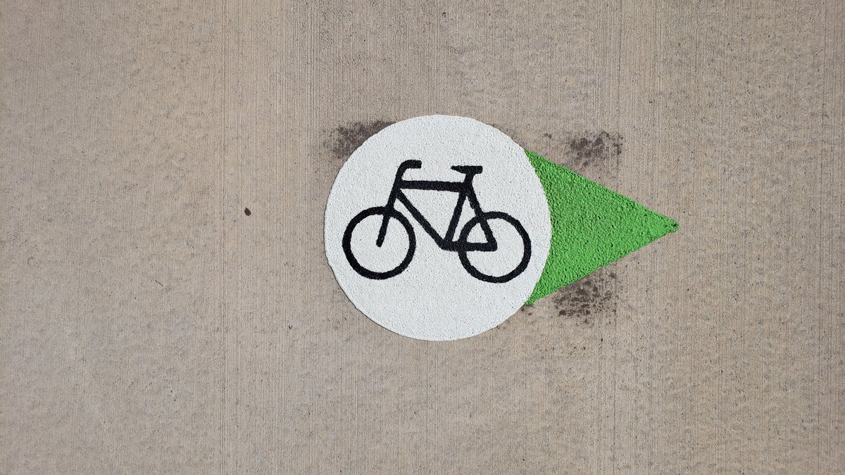 Biking Colorado River Trail Grand Junction